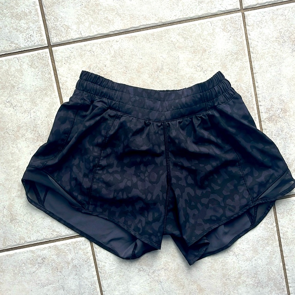 Lululemon short